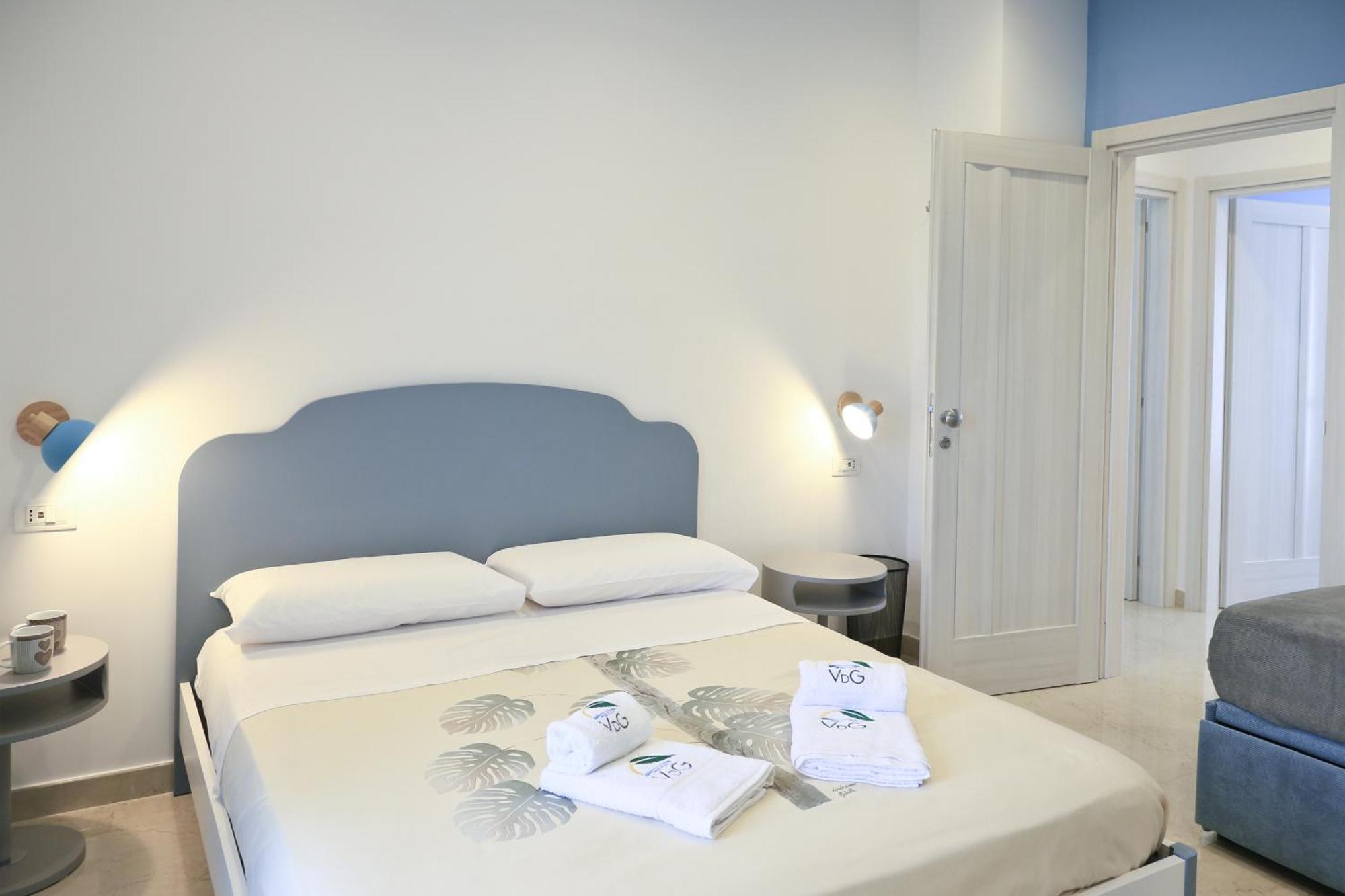 Villa Del Gaudio Rooms & Apartments Castellammare di Stabia Exterior foto